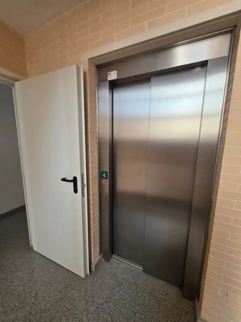 Flat with lift for sale in Calle DOCTor PIO AGUIRRE RODRIGUEz, imagen 24