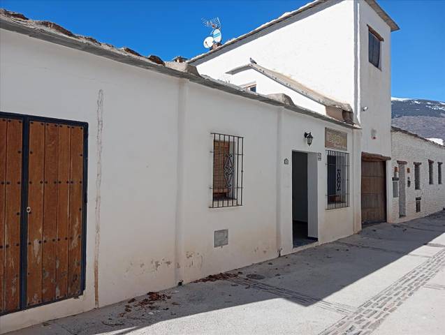 Casa-chalet en Venta en ERMITA en Bubión