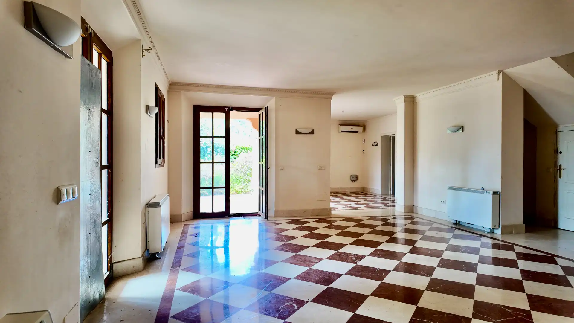 Houses for sale in Estepona  with Private garden, Terrace and Storage room