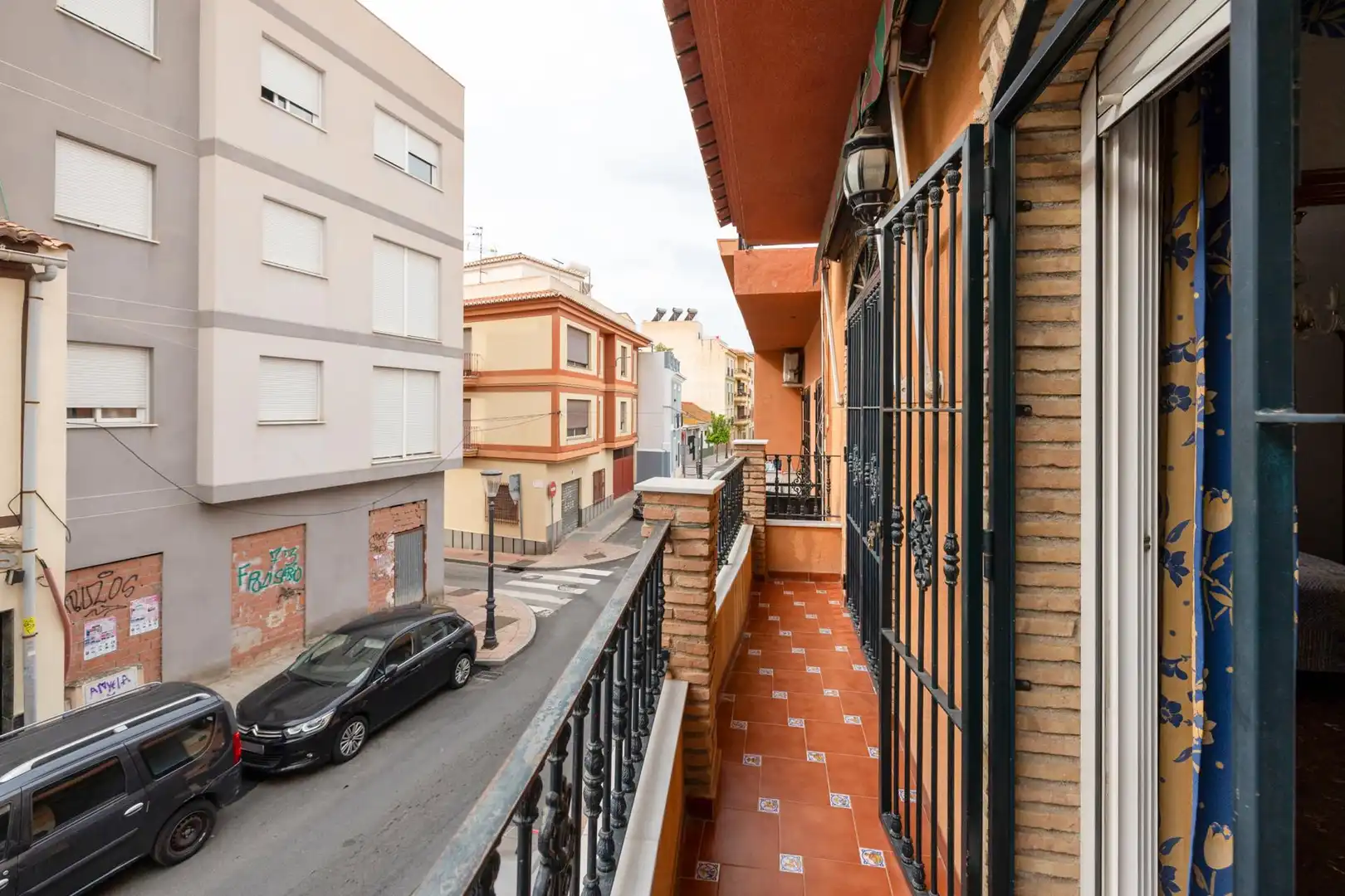 Vista exterior de Casa adosada en venda en Motril