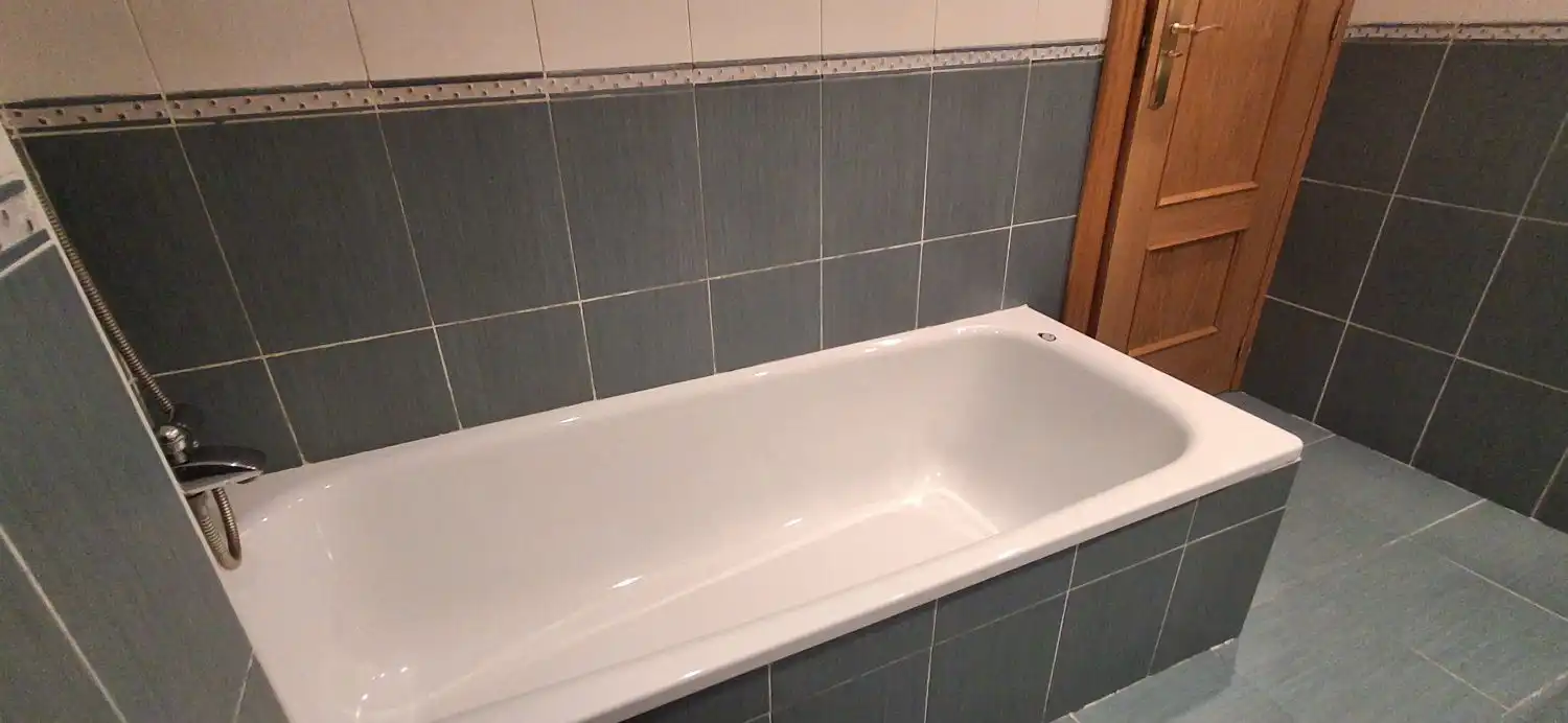 Bathroom of Flat for sale in Valladolid  with Heating and Parquet flooring