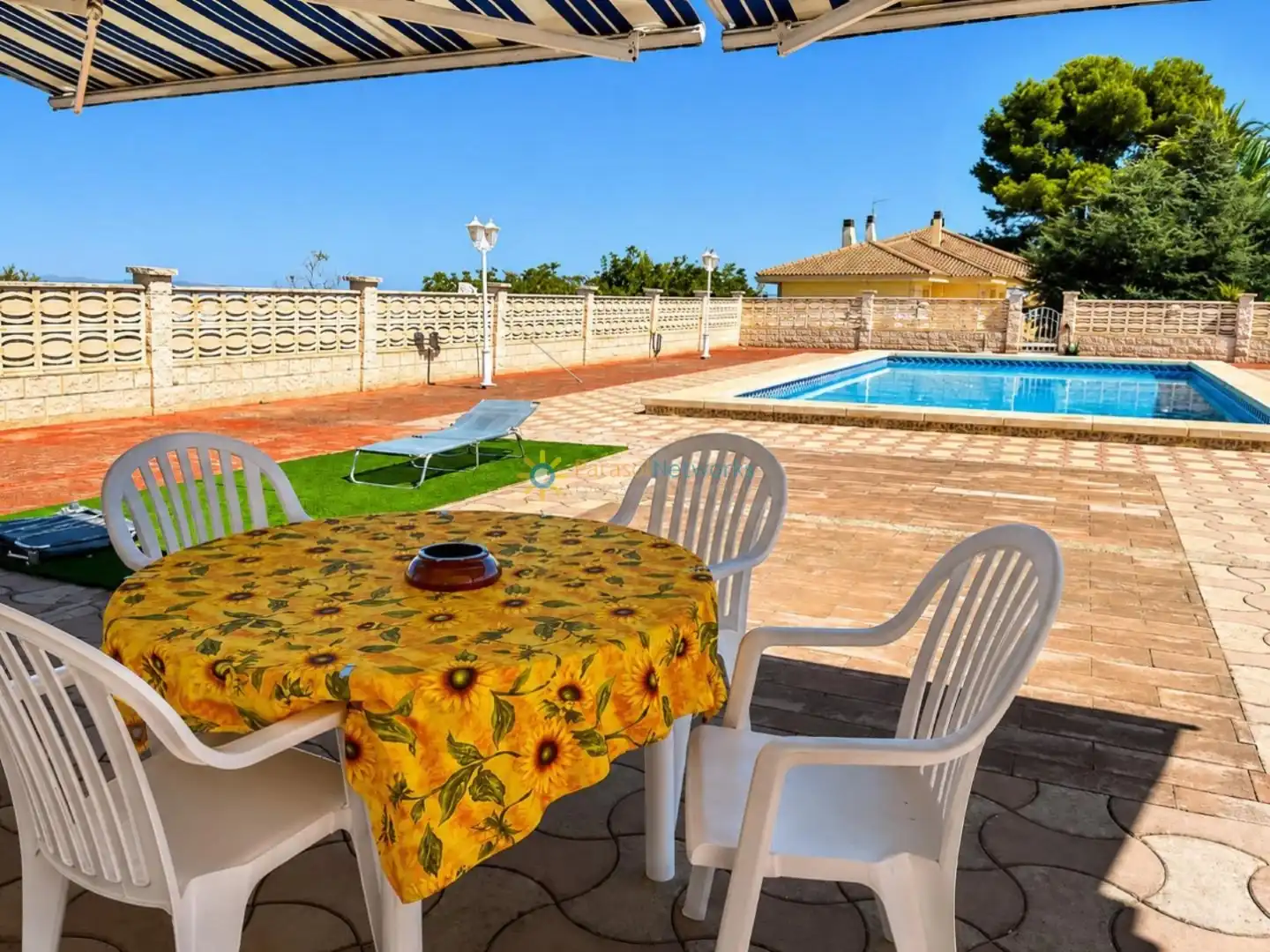 Terrassa de Casa o xalet en venda en Ontinyent amb Calefacció, Jardí privat i Terrassa
