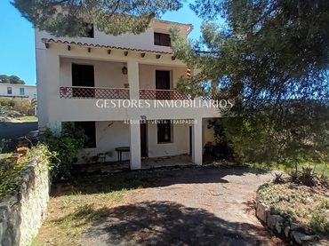 Casa con piscina in vendita a Ibi