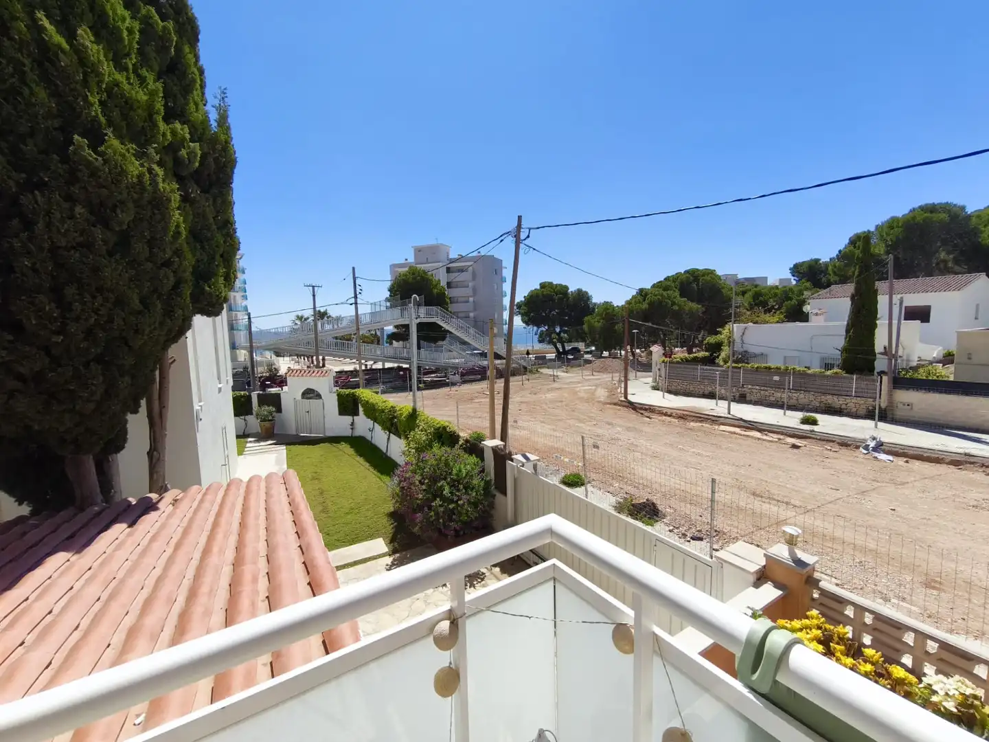 Vista exterior de Apartament en venda en Mont-roig del Camp amb Terrassa, Traster i Forn