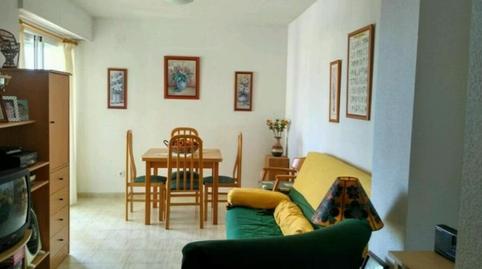 Foto 2 de Piso de alquiler en Agua Amarga - Urbanova, Alicante / Alacant