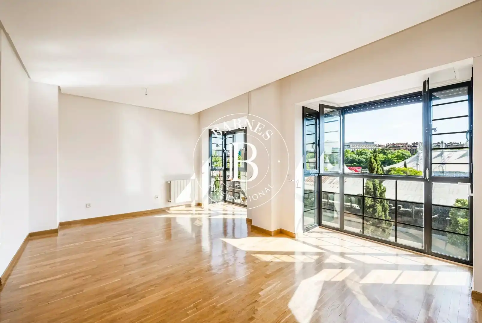 Sala de estar de Piso de alquiler en Madrid con Aire acondicionado, Calefacción y Horno