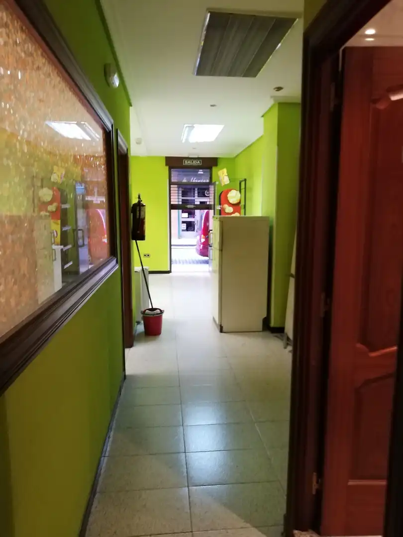 Business premises to rent in Centro, imagen 4