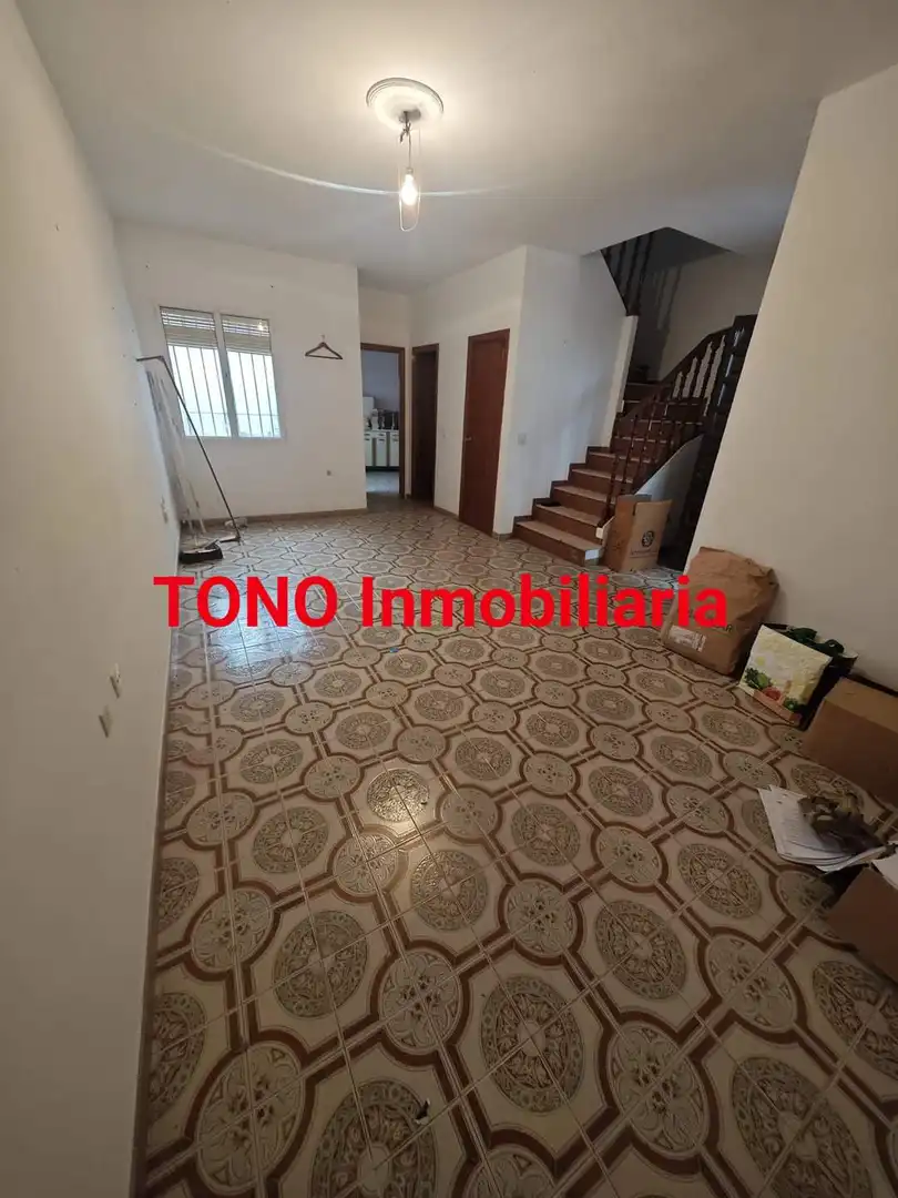 Casa adosada en venda en Écija
