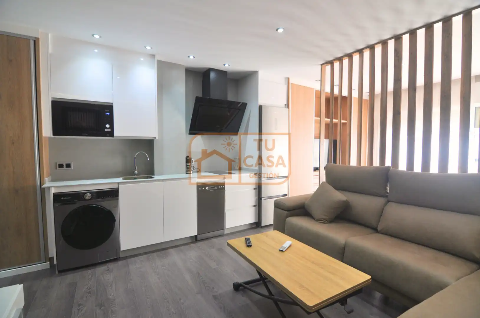 Sala de estar de Apartamento de alquiler en Cáceres con Aire acondicionado, Calefacción y Amueblado