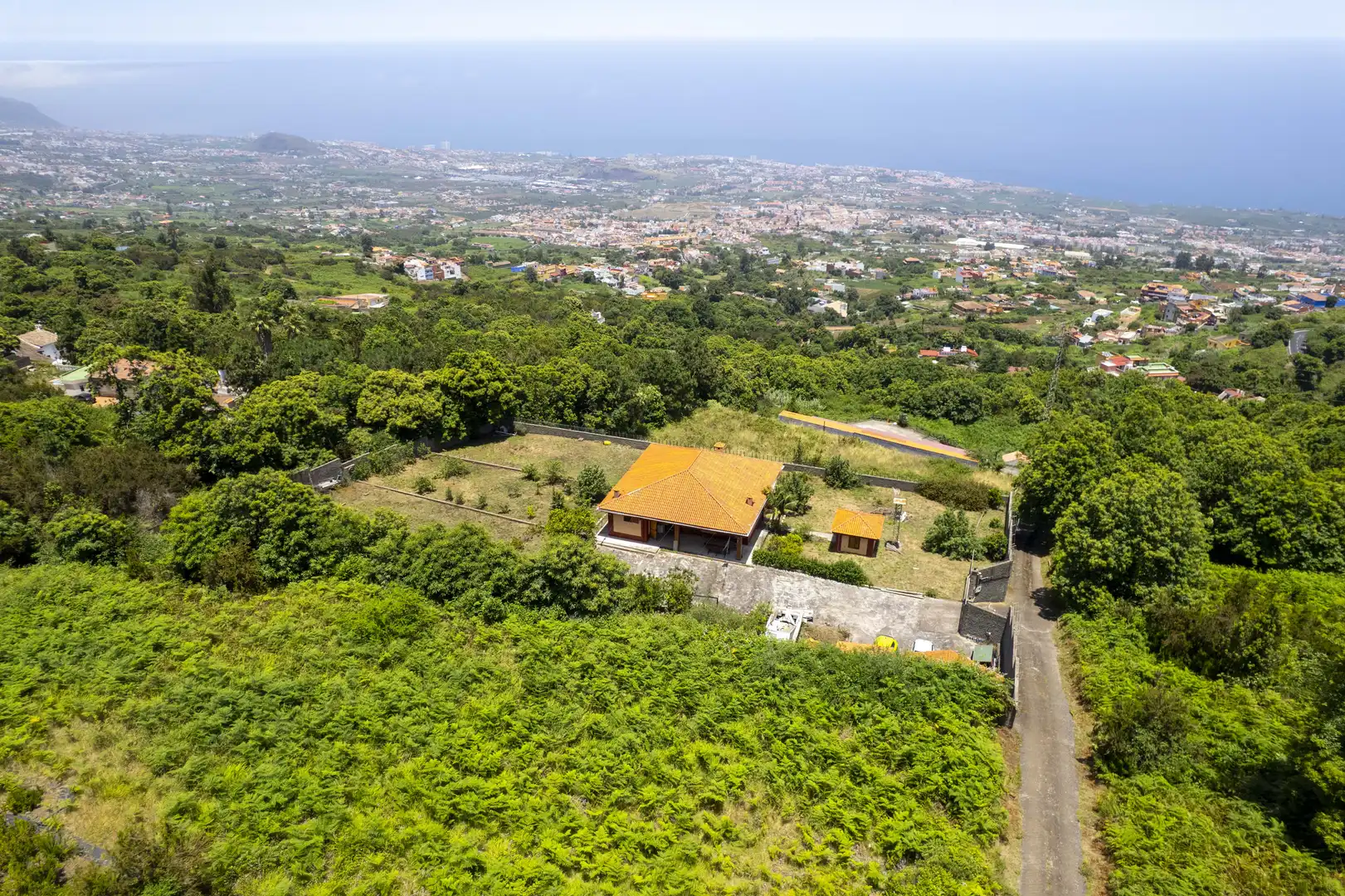 Casa o xalet en venda en La Orotava amb Calefacció, Jardí privat i Traster