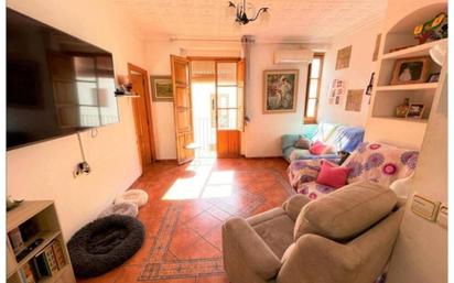 Sala d'estar de Casa o xalet en venda en Mislata