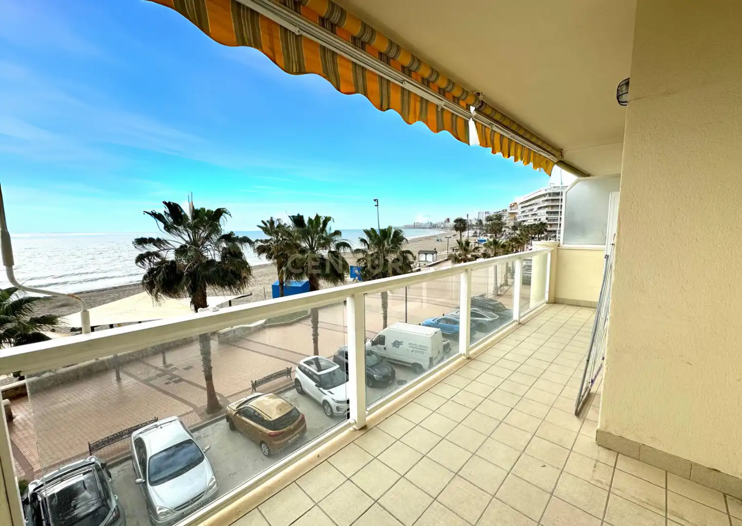 Appartement compact avec terrasse à louer à PS MARITIMO REY DE ESPAÑA 116 ED. AL MAR FUENGIROLA (MÁLAGA) 116