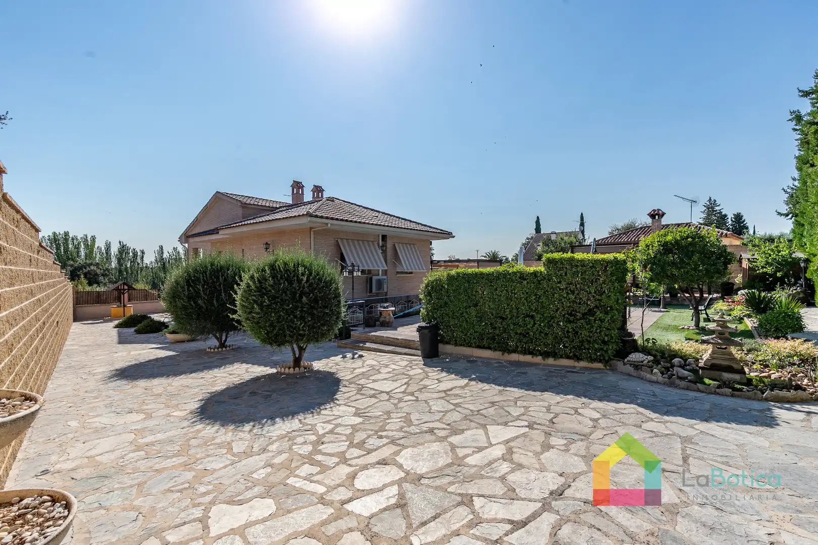 Jardí de Casa o xalet en venda en Nambroca amb Aire condicionat, Calefacció i Jardí privat
