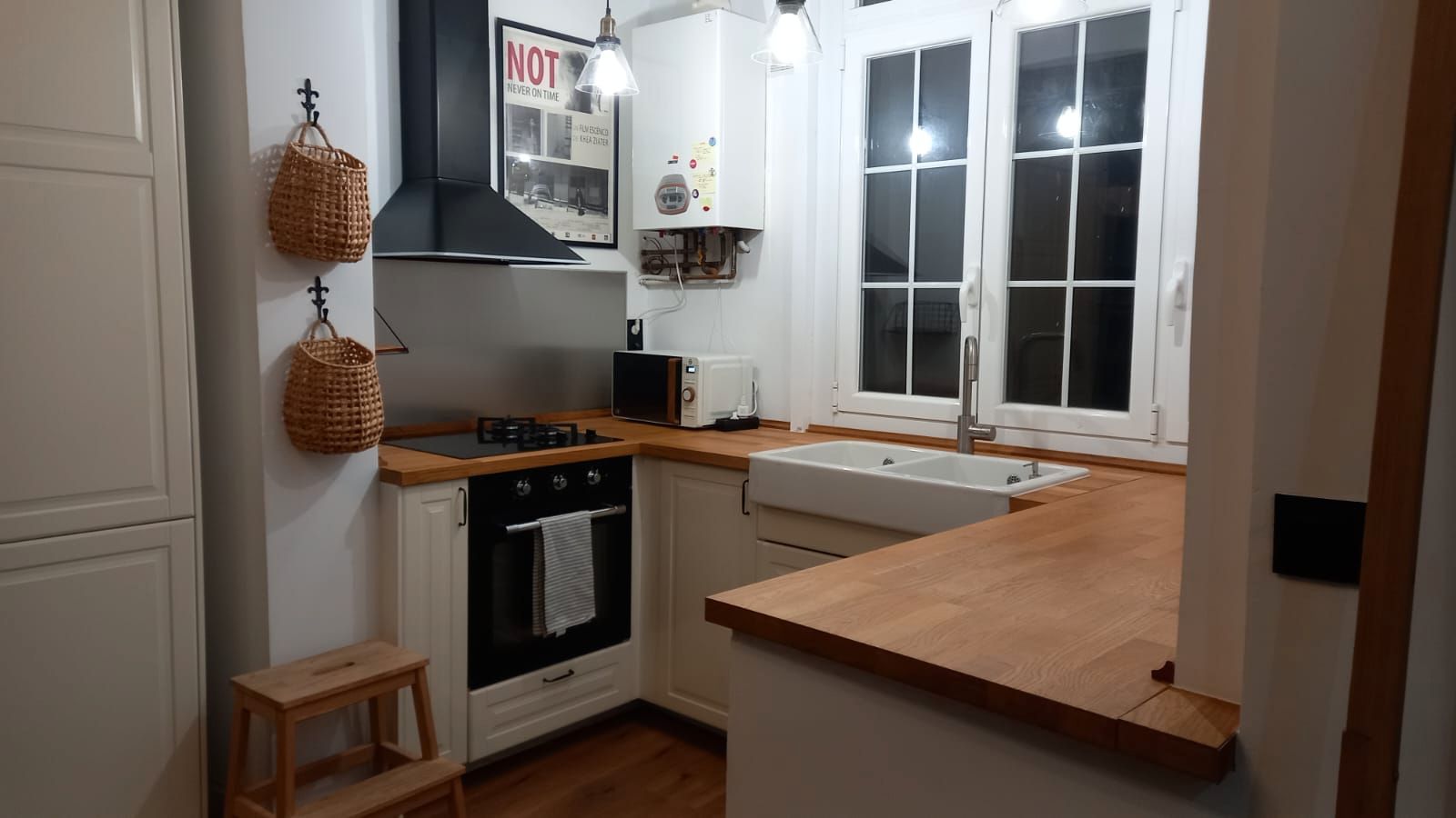 Kitchen of Flat to rent in  Zaragoza Capital  with Heating, Parquet flooring and Terrace