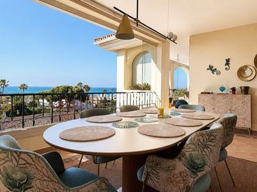 Penthouse with lift for sale in Elviria - Cabopino
