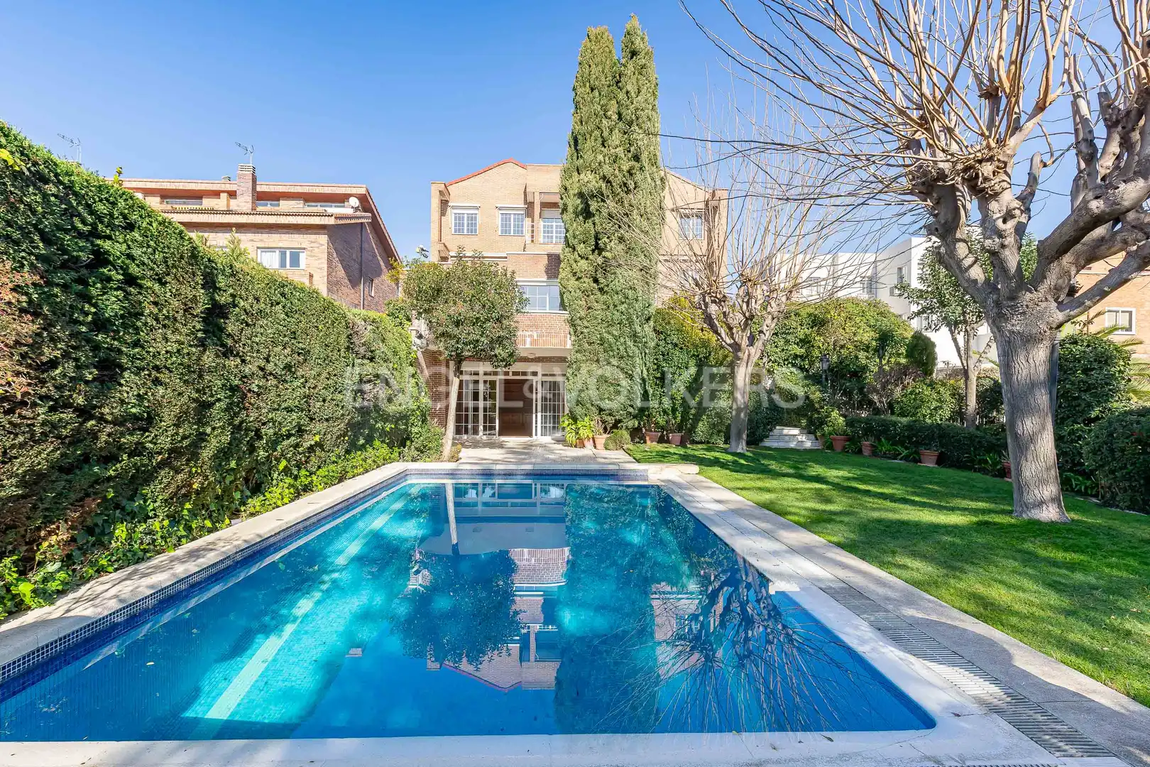 Casa a schiera con piscina in affitto a Calle de Ángel Cavero, imagen 2