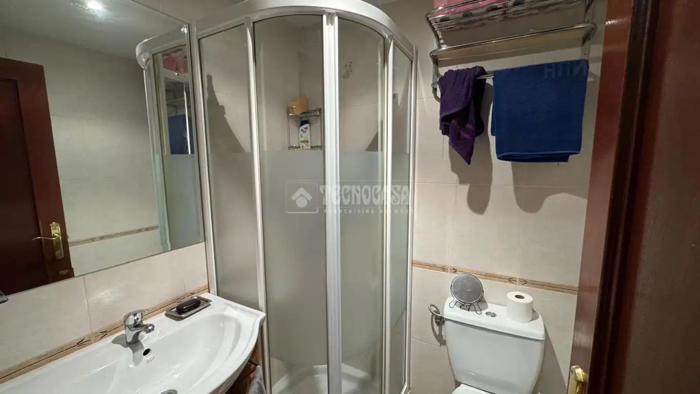 Baño de Piso en venta en Gijón  con Trastero
