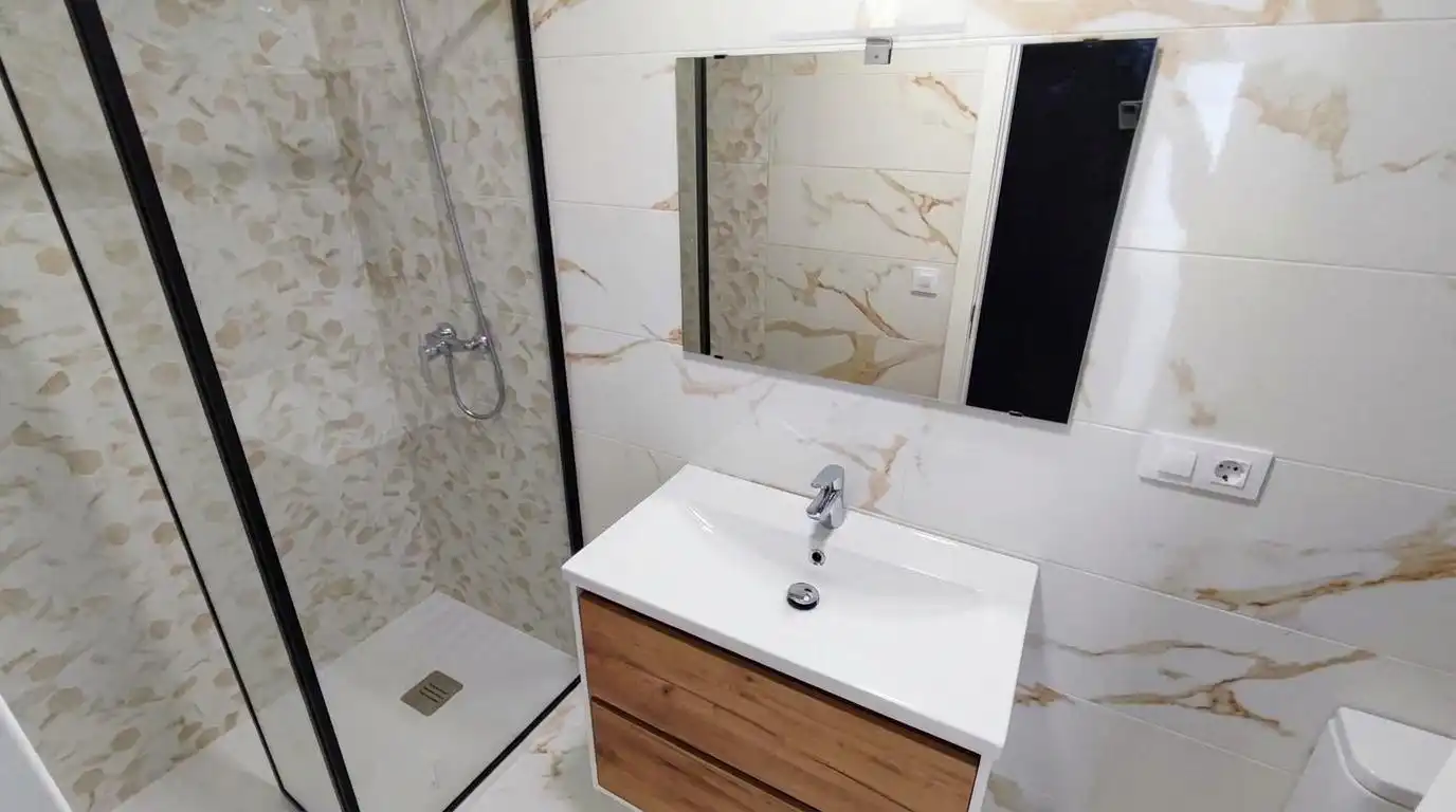 Flat with terrace to rent in Calle Calle Alhamar, imagen 22