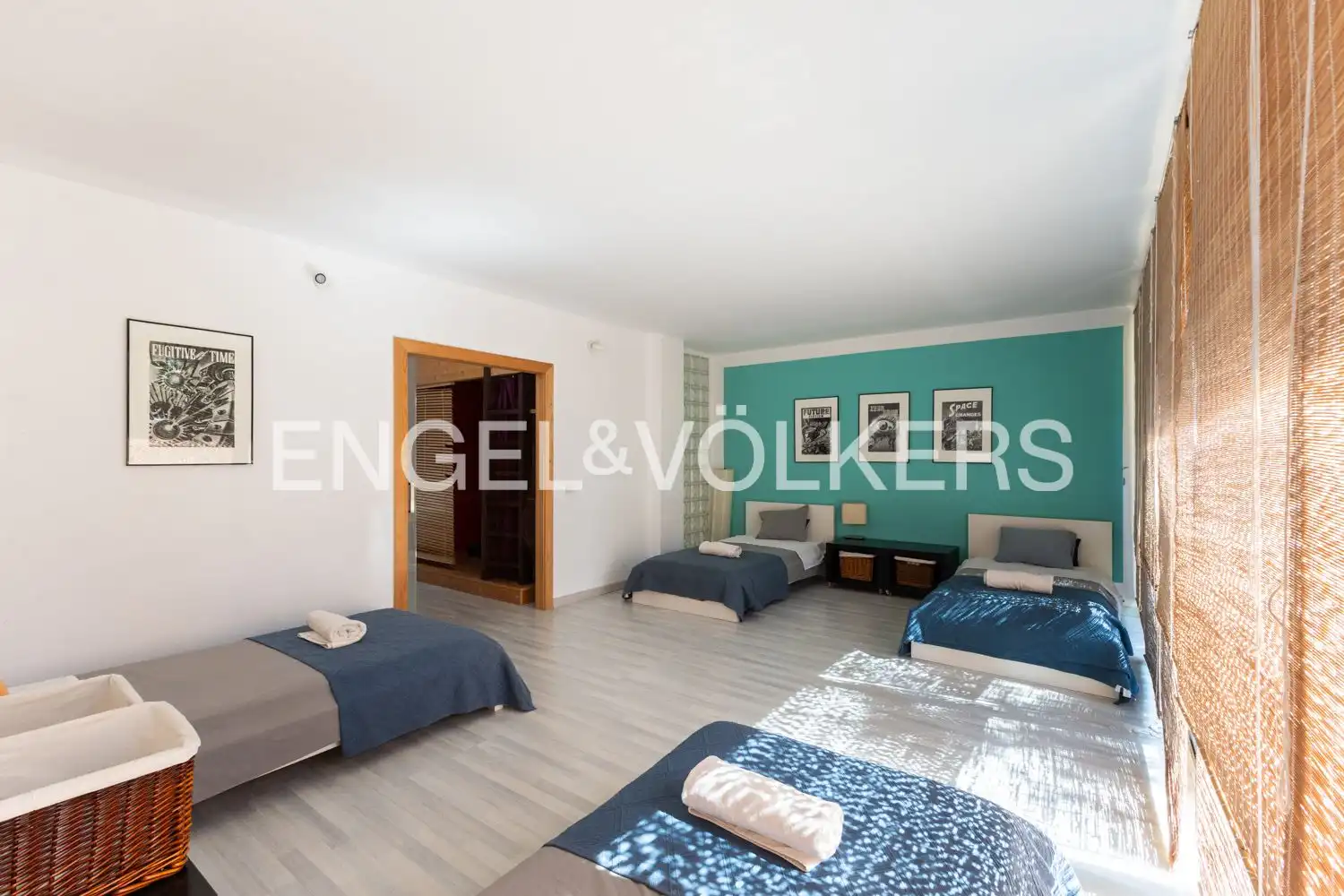 Habitación de Casa o chalet en venta en Gilet con Aire acondicionado, Calefacción y Jardín privado