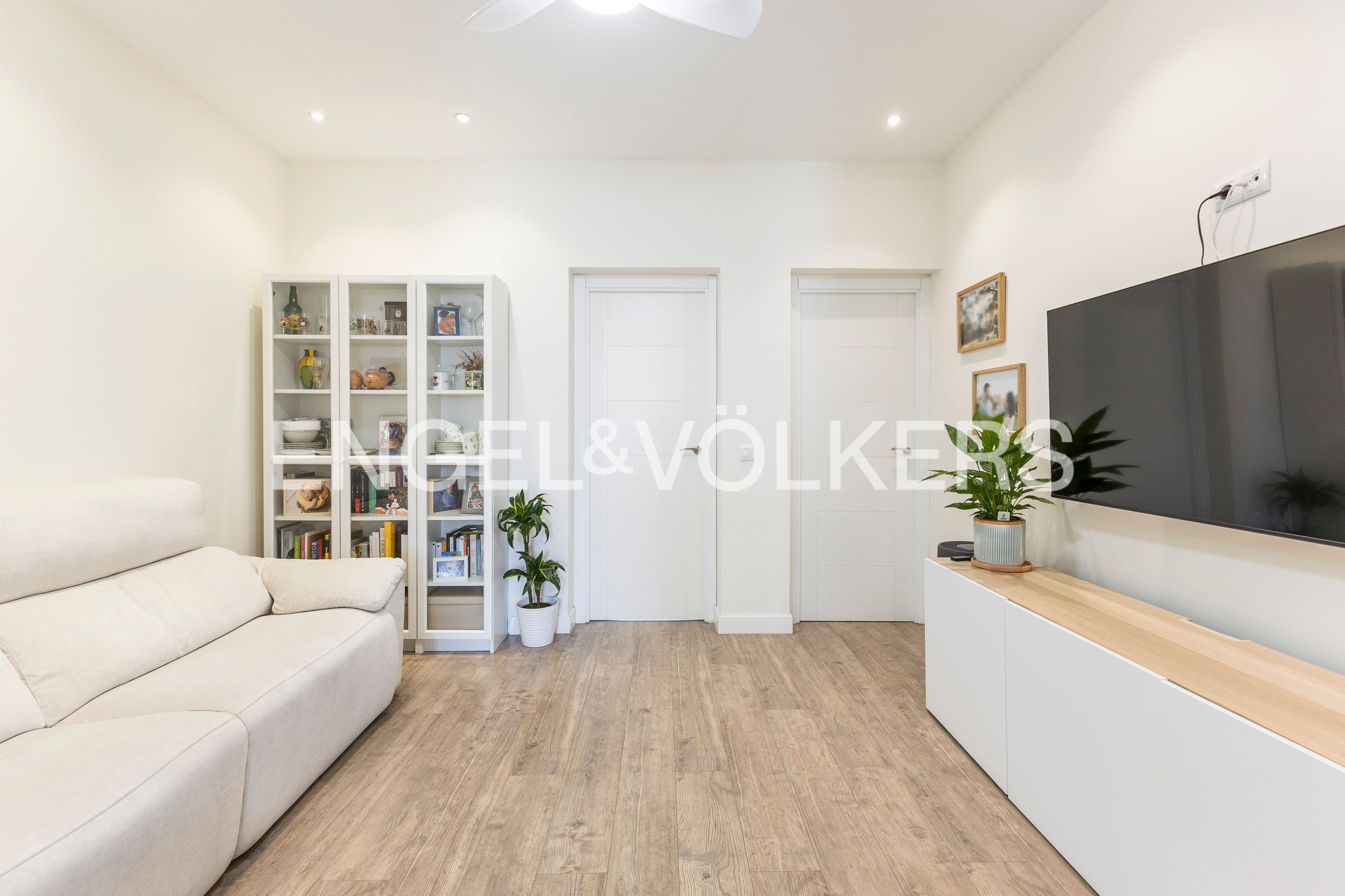 Sala de estar de Piso en venta en  Madrid Capital con Aire acondicionado, Calefacción y Balcón