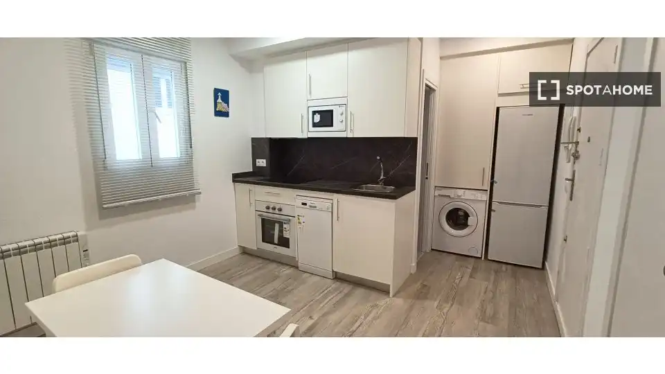 Flat to rent in Moncloa - Aravaca