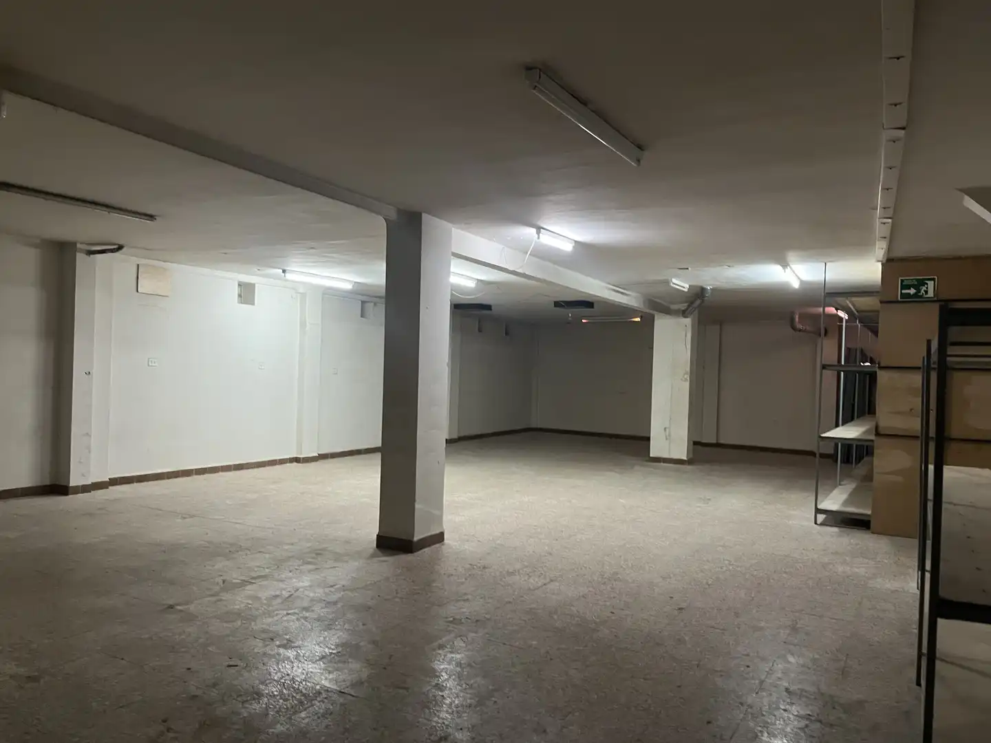 Gewerbefläche zum Verkauf in Calle Ronda del Salvador, imagen 4