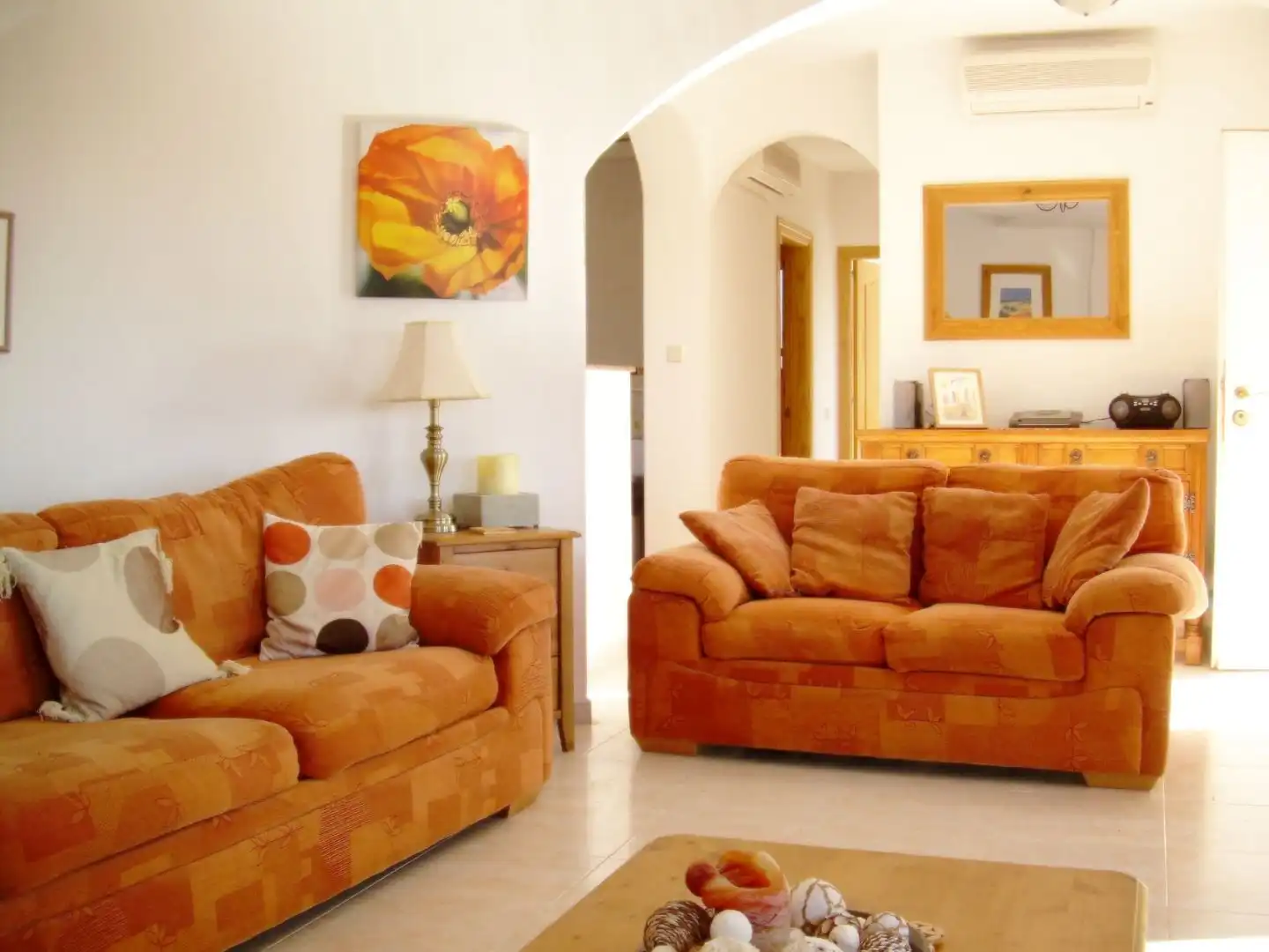 Sala d'estar de Casa o xalet en venda en L'Ametlla de Mar  amb Aire condicionat, Terrassa i Piscina