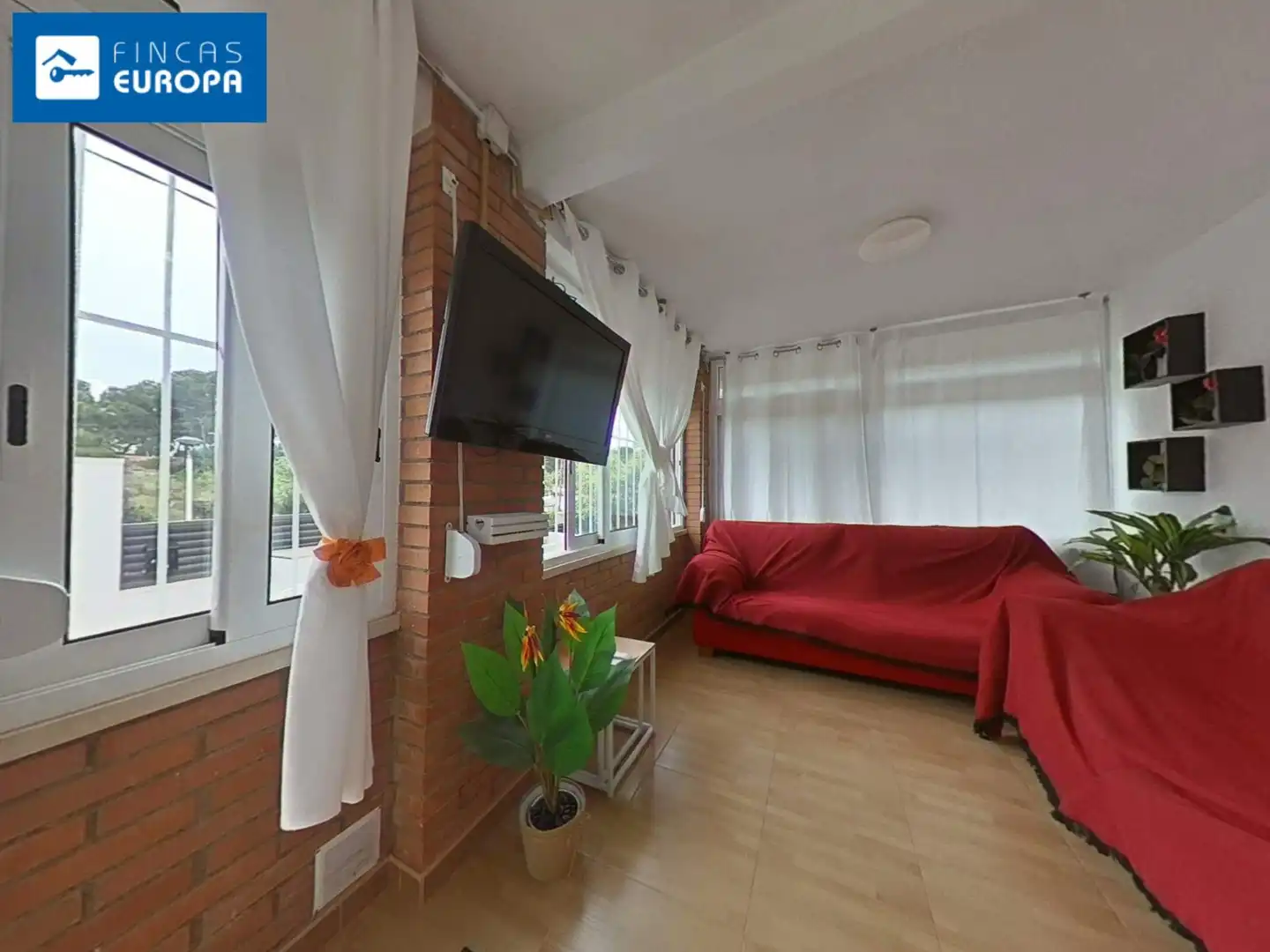 Sala d'estar de Casa o xalet en venda en Salou amb Calefacció, Jardí privat i Traster