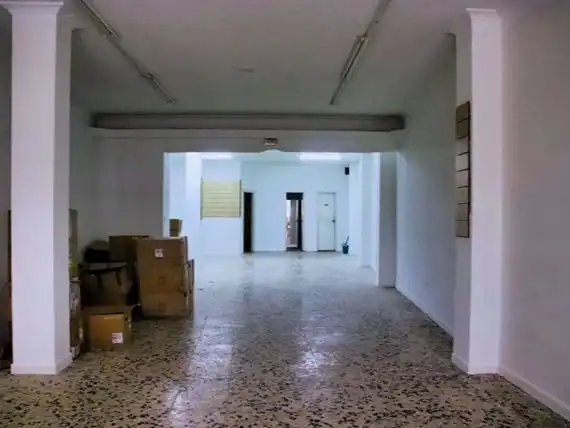 Local comercial de lloguer a Alcalde Rey Daviña 28, Derecha, imagen 4
