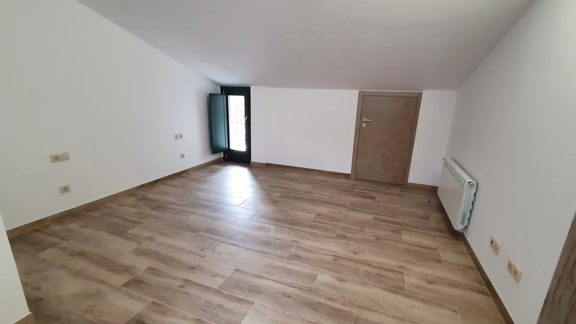 Flat for rent in Carrer de Santa Eugènia, Santa Eugènia