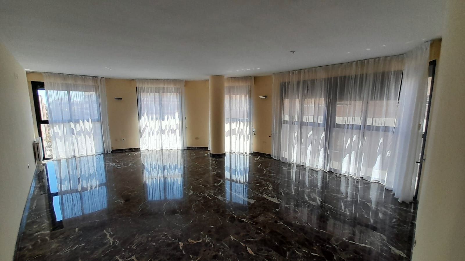 Flat to rent in Castellón de la Plana / Castelló de la Plana  with Heating, Oven and Washing machine