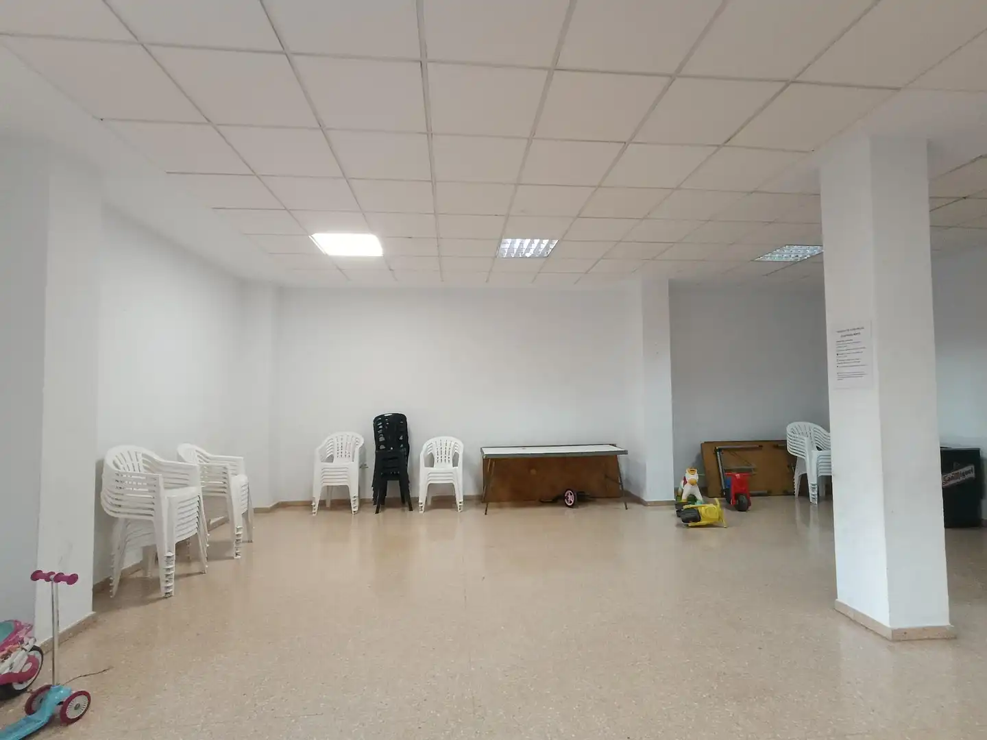 Piso en venta en Alicante / Alacant con Aire acondicionado, Jardín privado y Trastero