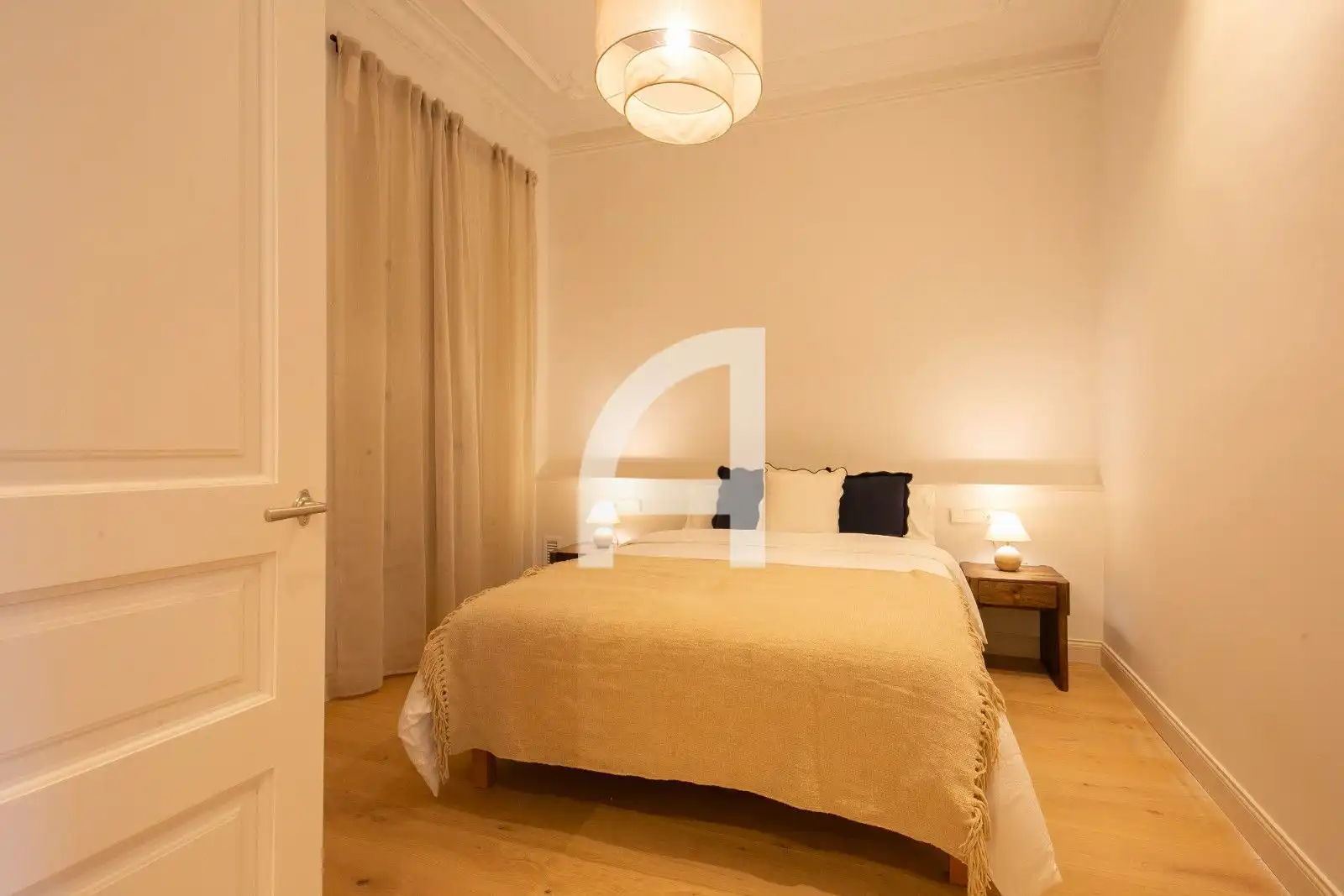 Flat with terrace to rent in Rossello, imagen 11