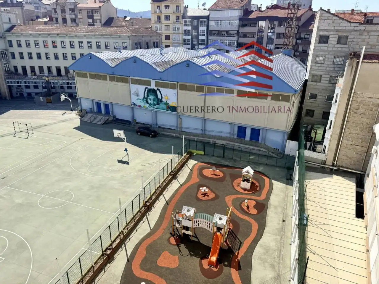 Außenansicht von Wohnungen zur Miete in Ourense Capital  mit Heizung, Parkett und Möbliert