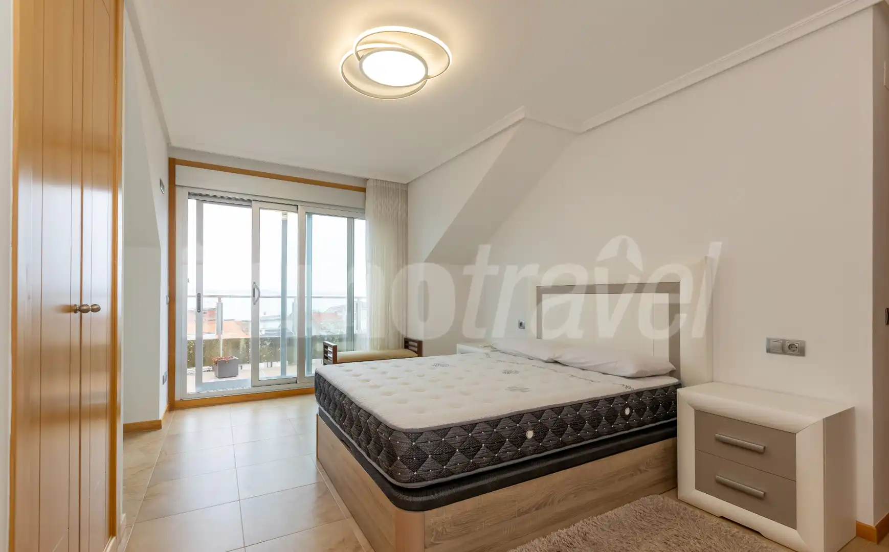 Bedroom of Attic for sale in Sanxenxo  with Air Conditioner, Heating and Terrace