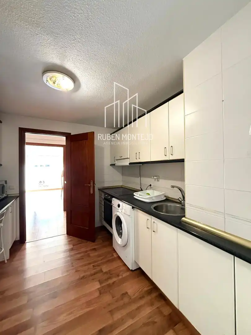 Küche von Wohnung zum Verkauf in Santa Marta de Tormes mit Heizung, Terrasse und Balkon