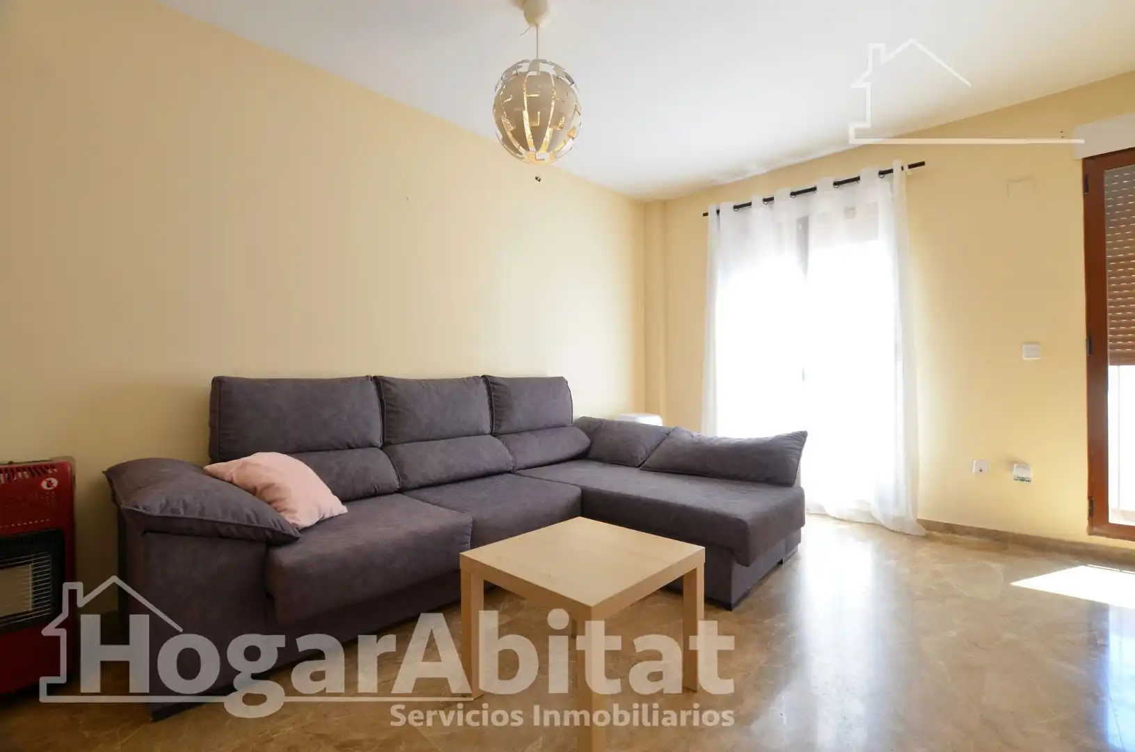 Sala de estar de Casa adosada en venta en Favara con Terraza, Trastero y Balcón
