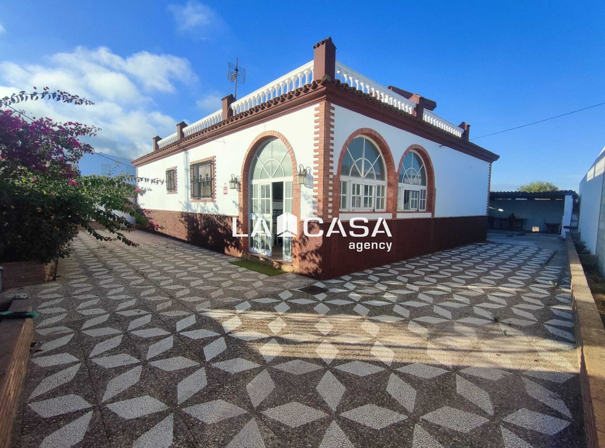 Exterior view of House or chalet for sale in Algeciras  with Terrace