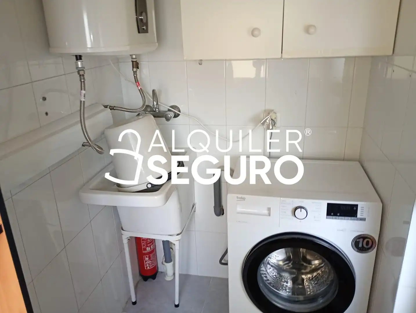 Cuina de Pis de lloguer en Málaga amb Aire condicionat, Terrassa i Moblat