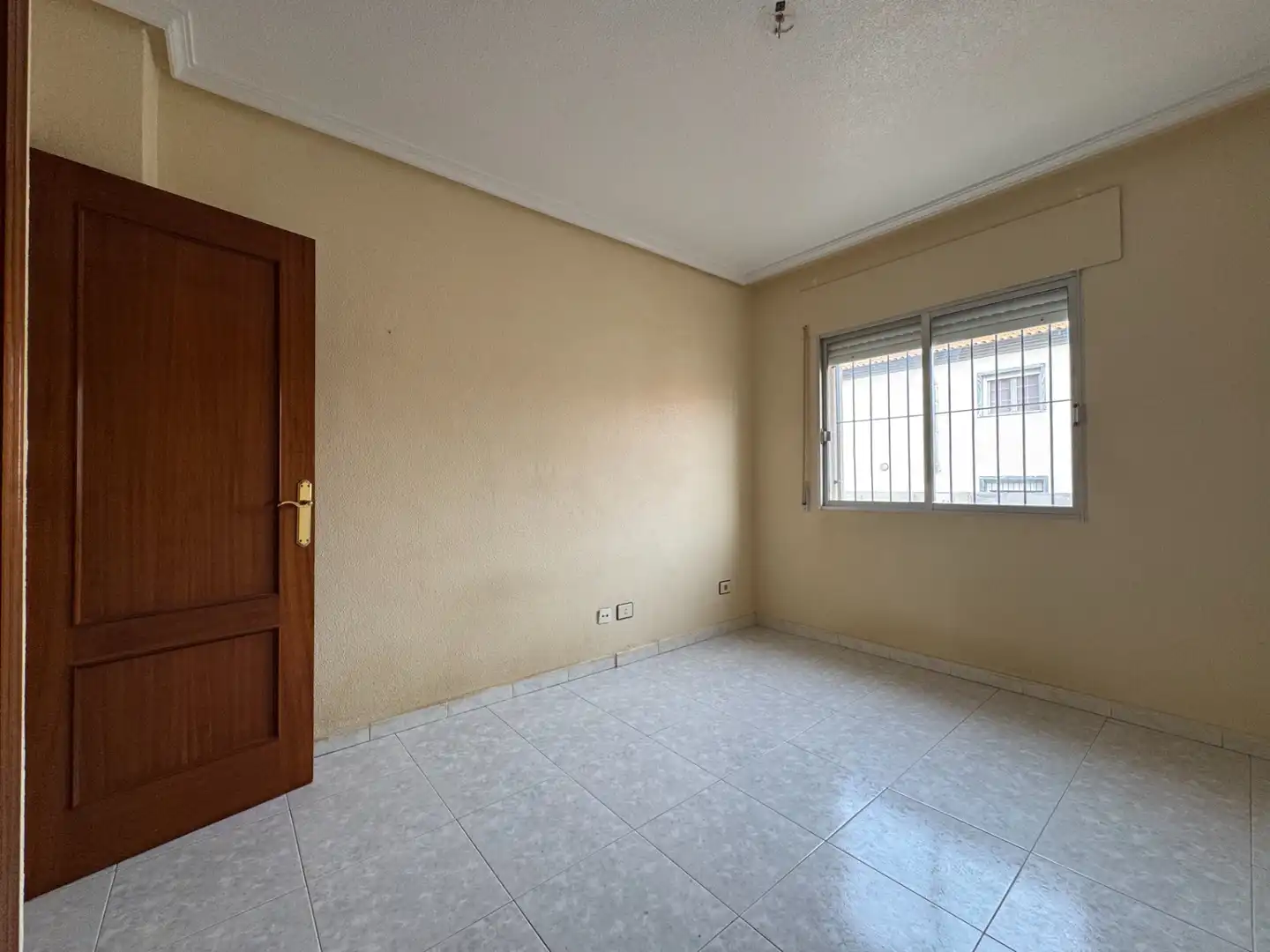 Habitación de Planta baja en venta en San Pedro del Pinatar con Aire acondicionado, Calefacción y Jardín privado
