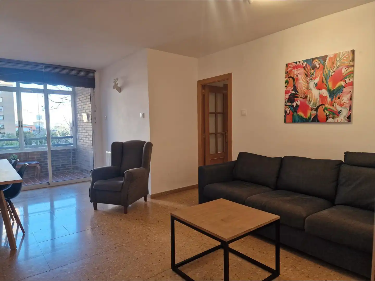 Sala d'estar de Pis de lloguer en Valencia amb Aire condicionat, Calefacció i Terrassa