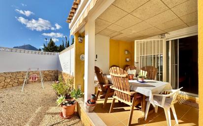 Garden of Single-family semi-detached for sale in L'Alfàs del Pi  with Air Conditioner, Terrace and Swimming Pool