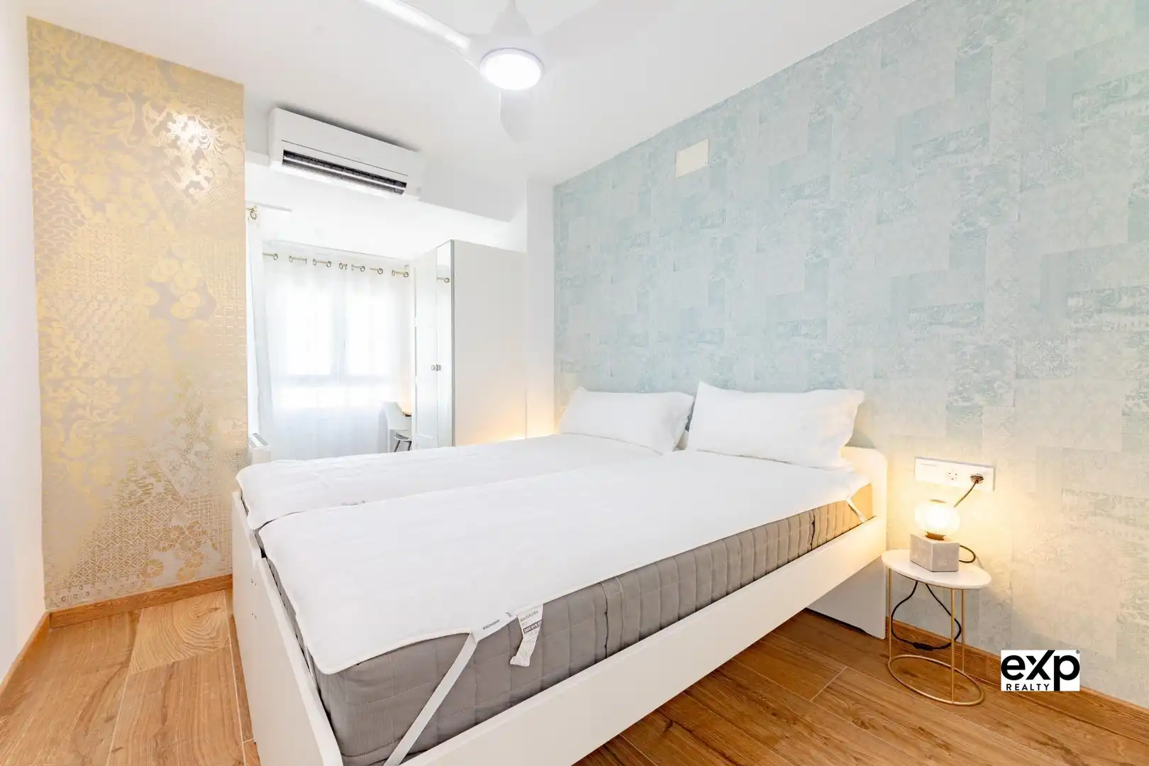 Dormitori de Apartament de lloguer en Valencia amb Aire condicionat, Calefacció i Terrassa