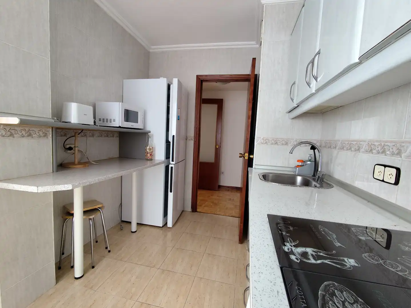 Küche von Wohnung zum Verkauf in Móstoles mit Klimaanlage, Heizung und Parkett