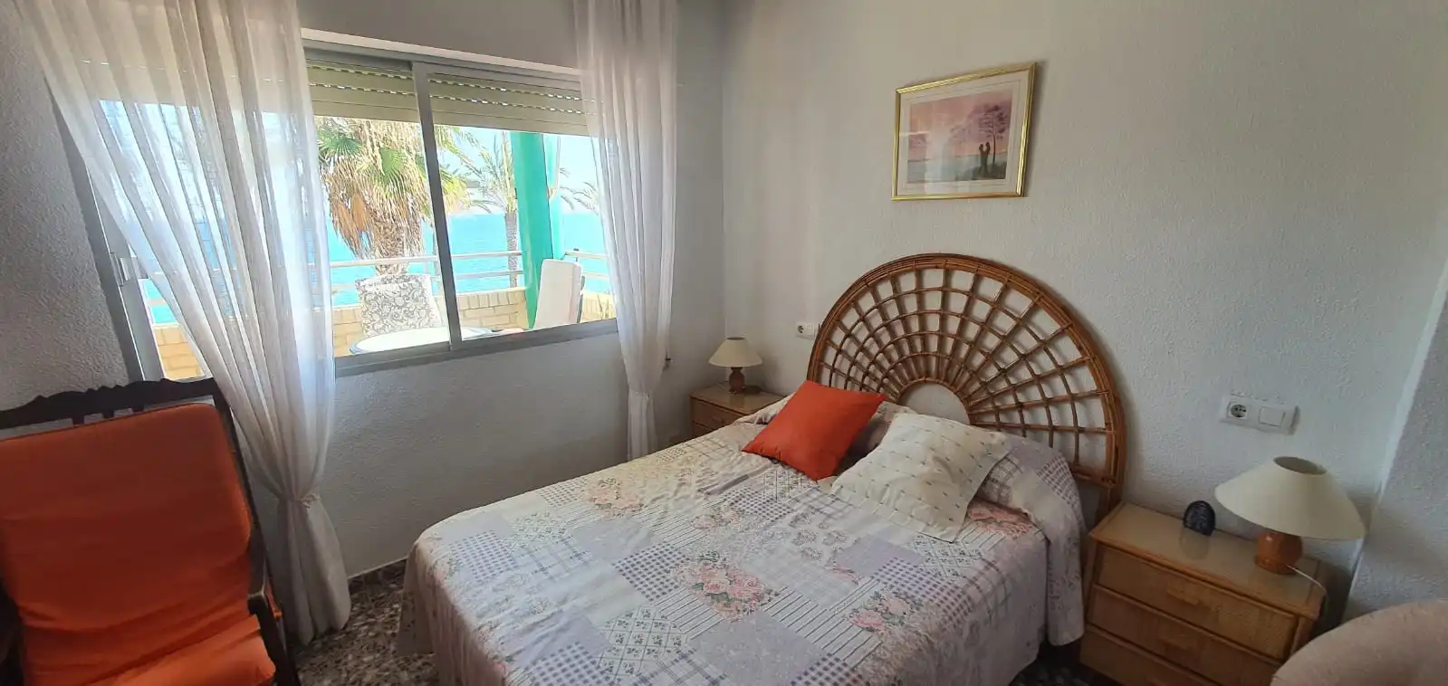 Habitación de Piso en venta en Pilar de la Horadada con Balcón y Alarma