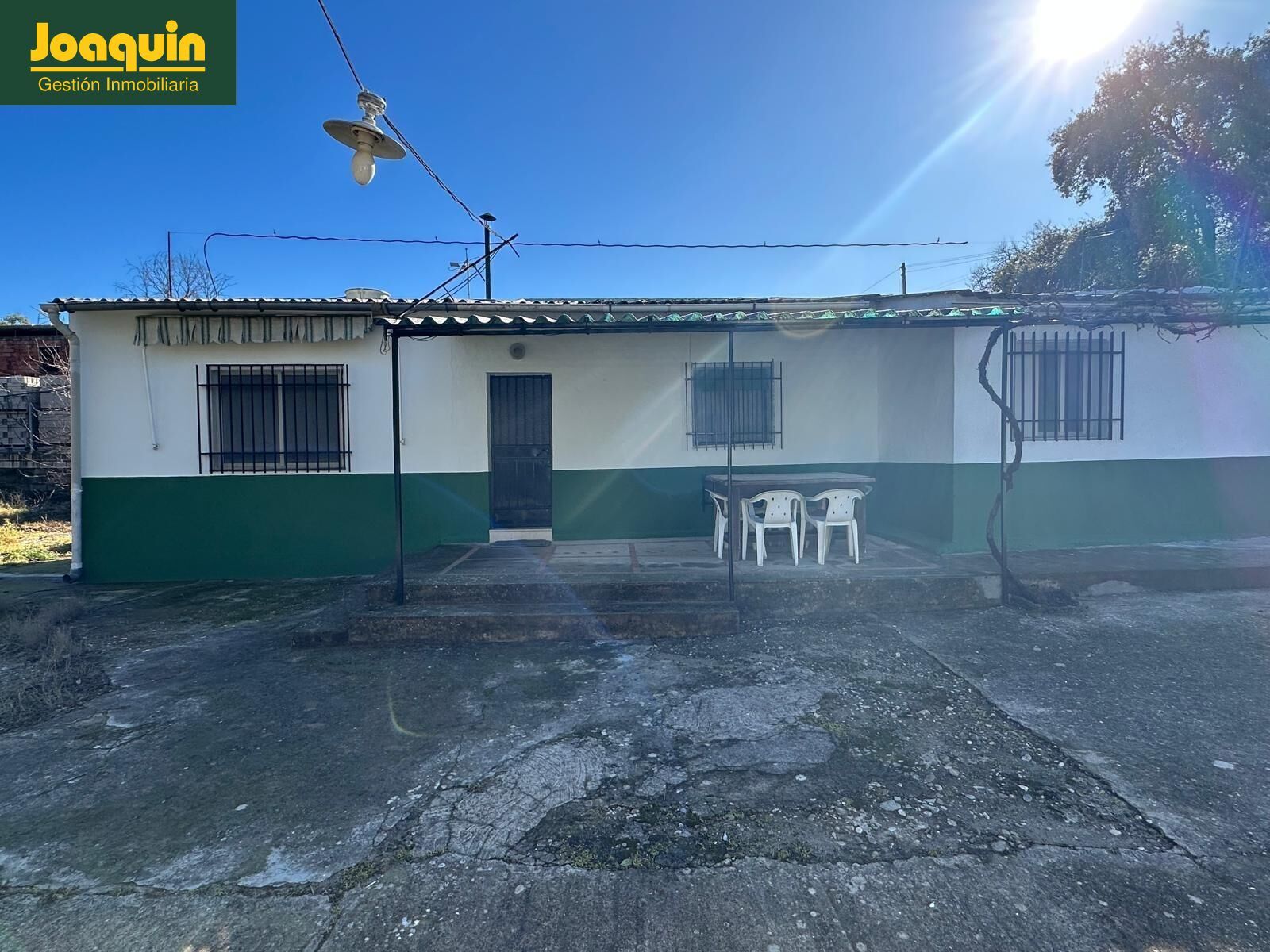 Vista exterior de Residencial en venda en  Córdoba Capital