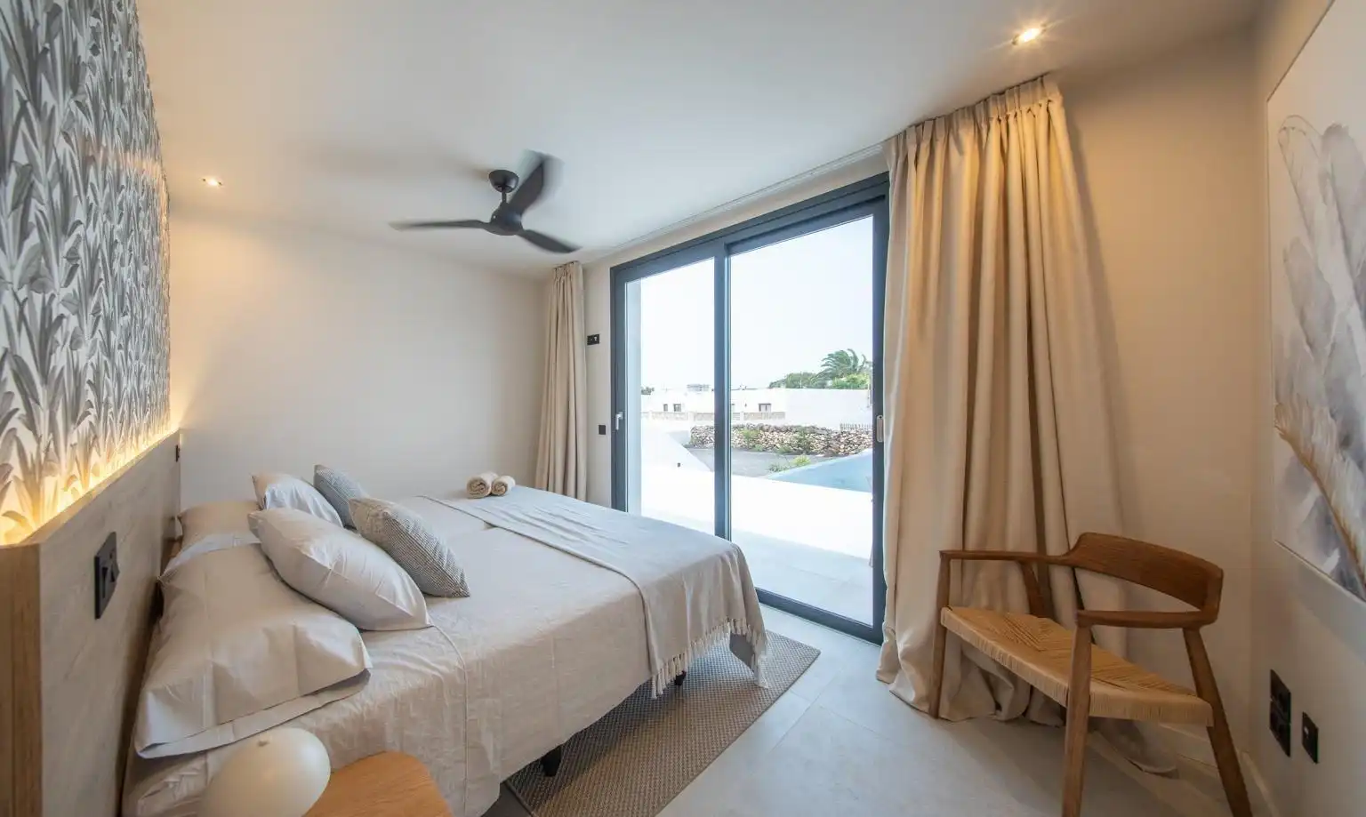 Bedroom of Houses for sale in La Oliva  with Air Conditioner, Private garden and Terrace