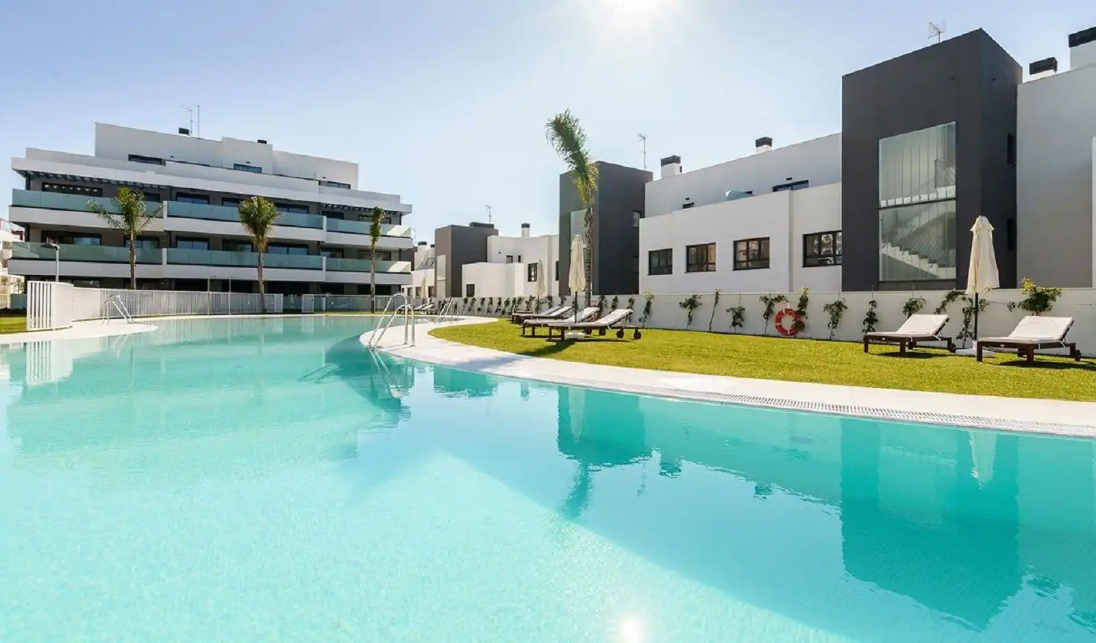 Apartament amb piscina en venda a La Cala Mijas