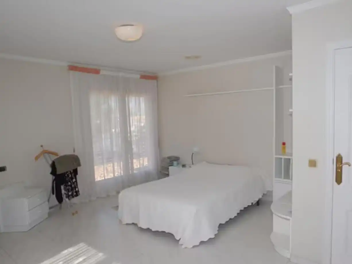 Detached house with pool to rent in Cap Blanc 10, imagen 13