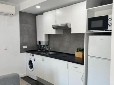 Appartement compact avec ascenseur à louer à Centro